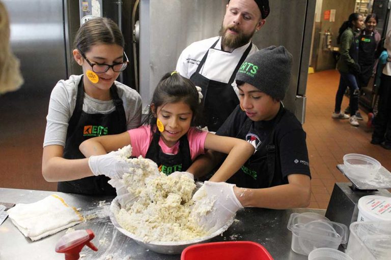 Register for Summer Family Cooking Classes! EATS Park City