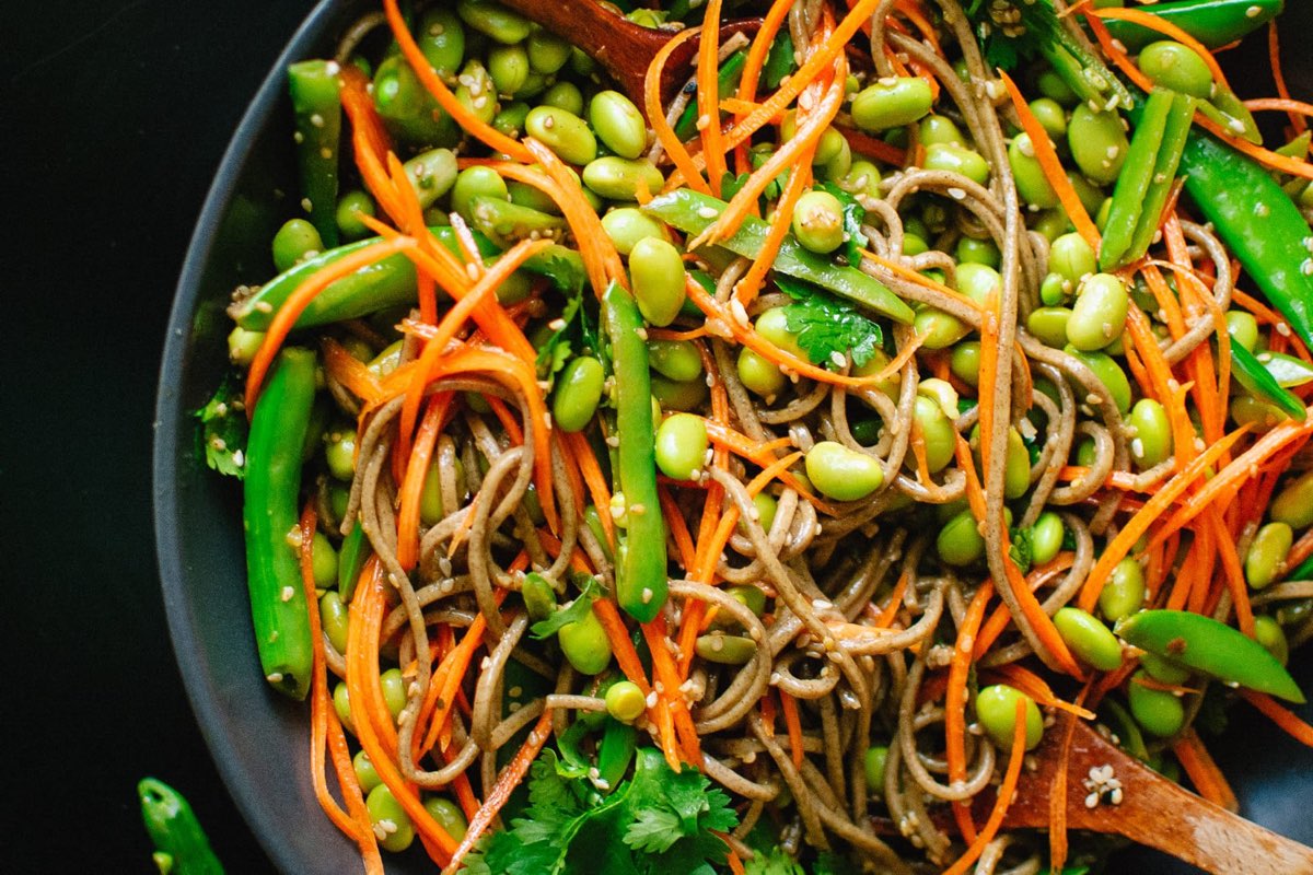 Soba Noodles with Carrots and Snap Peas EATS Park City